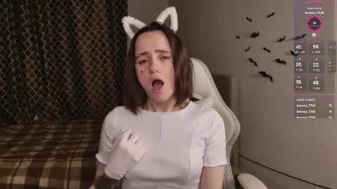 luna_loveeee online show from October 31, 2025, 4:24 am