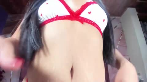 LUNA online show from December 21, 2025, 4:08 am