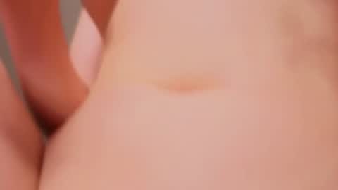 Snapshot of luna_moran chatting on July 8, 2026, 6:51 am Lina online show from July 8, 2026, 6:51 am