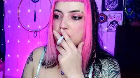 MISS LUNA  online show from February 6, 2025, 9:06 pm