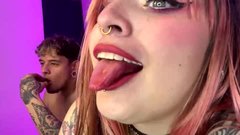 Snapshot of luna_rayy chatting on October 9, 2025, 4:54 am luna_rayy online show from October 9, 2025, 4:54 am