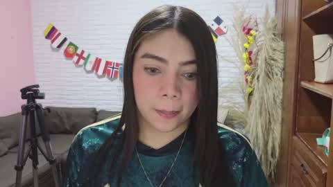 Snapshot of luna_rousse26 chatting on June 20, 2026, 1:14 pm luna_rousse26 online show from June 20, 2026, 1:14 pm