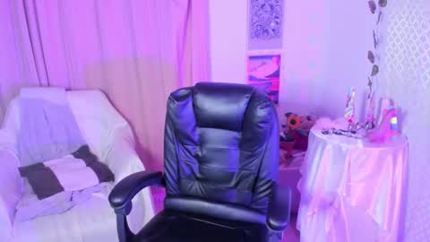 Beth Lane online show from May 21, 2026, 1:01 am