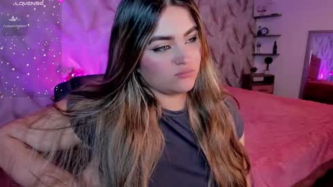  Luna online show from November 11, 2025, 2:33 am