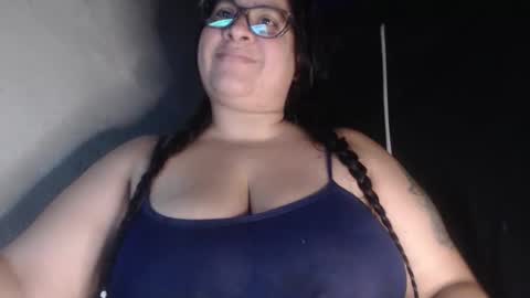 luna online show from October 7, 2025, 9:56 pm