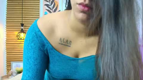Snapshot of lunaa_rossee_ chatting on April 20, 2026, 1:03 pm Lunaa rossee online show from April 20, 2026, 1:03 pm