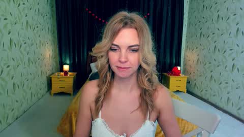 lunaflinn online show from March 2, 2026, 7:15 am