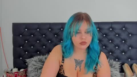 Luna online show from April 20, 2026, 4:21 pm