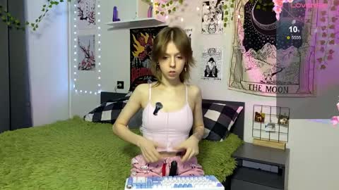 luna online show from April 21, 2026, 9:06 pm