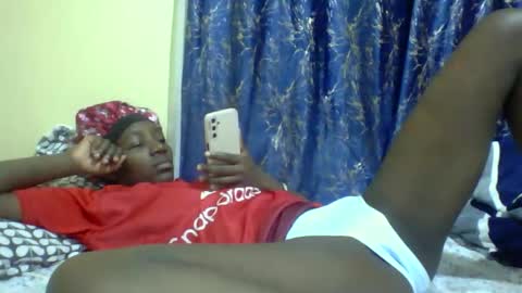 Snapshot of lunah_kitty chatting on May 2, 2026, 6:40 am lunah_kitty online show from May 2, 2026, 6:40 am