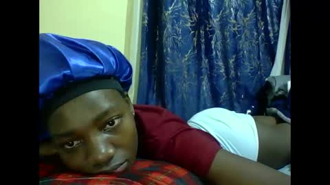Snapshot of lunah_kitty chatting on May 18, 2026, 3:24 am lunah_kitty online show from May 18, 2026, 3:24 am