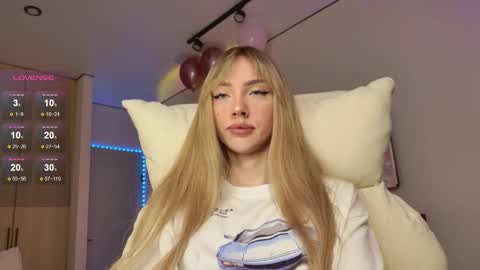 Snapshot of lunainnk chatting on December 5, 2025, 1:36 am Luna online show from December 5, 2025, 1:36 am