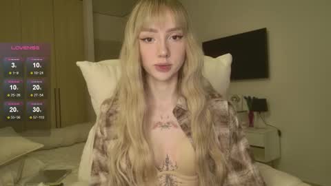 Luna online show from March 17, 2026, 12:59 am