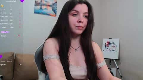 Luna online show from March 12, 2025, 1:08 pm