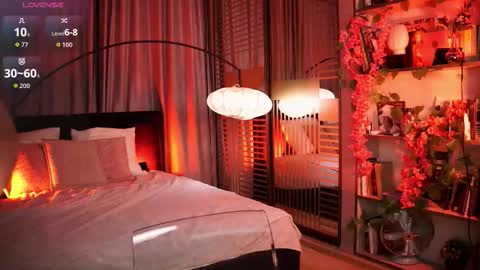 Luna  next streams Mon Fri Sat Sun 8pm-5am gmt0 online show from October 3, 2025, 8:50 pm