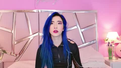 Luna Page online show from September 22, 2025, 8:33 pm