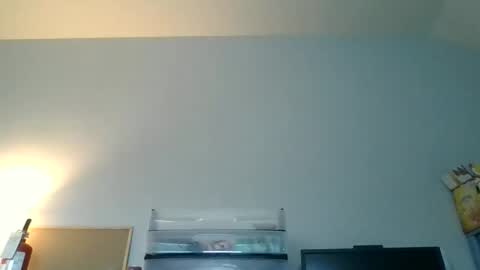 lunapixie2020 online show from May 10, 2026, 11:32 pm