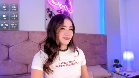 Luna  online show from January 31, 2025, 6:47 pm