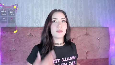 Luna  online show from September 10, 2025, 8:09 pm