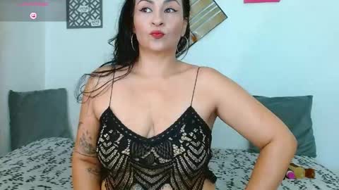 Luna  online show from May 31, 2026, 6:10 am
