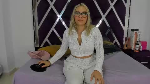 lunaviceht online show from June 30, 2026, 12:17 pm
