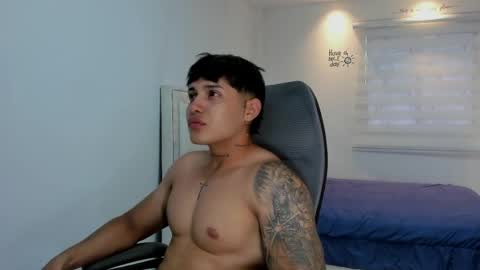 Lunay online show from April 18, 2026, 7:07 pm