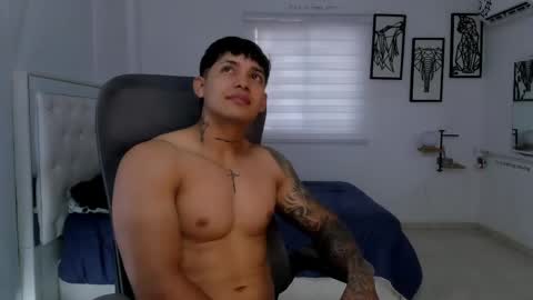 Lunay online show from April 21, 2026, 2:56 pm