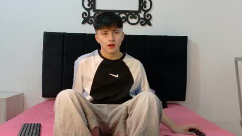 Snapshot of lunaydream chatting on July 6, 2026, 11:40 am lunaydream online show from July 6, 2026, 11:40 am