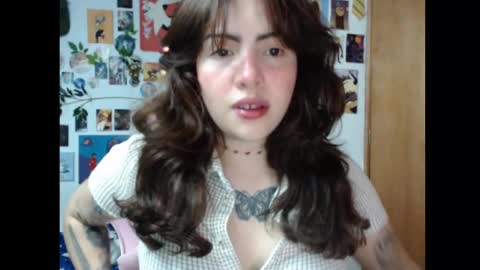 Snapshot of lunita_girl chatting on March 6, 2025, 6:19 am xh online show from March 6, 2025, 6:19 am