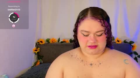 L U N I T A  online show from February 27, 2026, 3:06 am