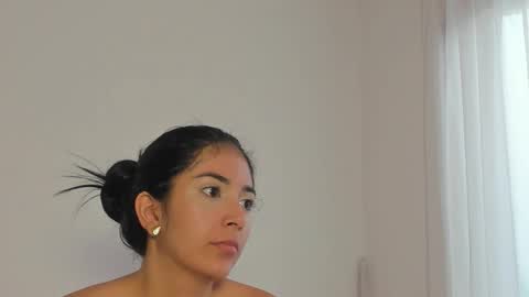     online show from November 23, 2025, 1:11 pm