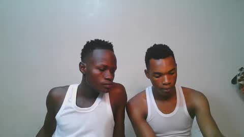 luoislove online show from February 20, 2026, 8:09 pm