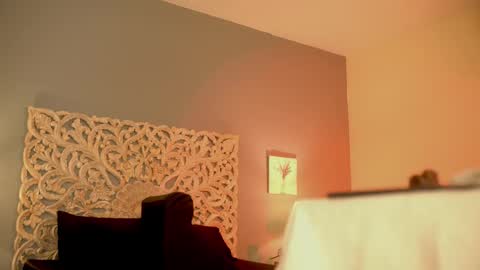 lupe online show from October 11, 2025, 7:34 pm