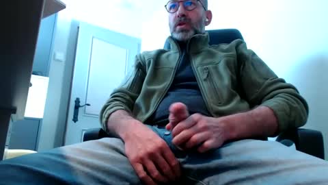 lure4beef online show from February 14, 2025, 12:14 pm