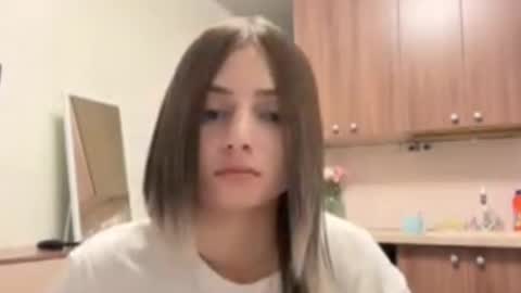 May online show from October 24, 2025, 6:15 pm