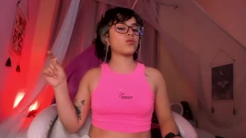 Luci   online show from June 26, 2026, 12:04 am