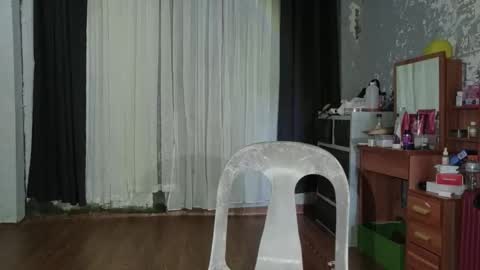 marie love you online show from October 31, 2025, 1:50 am