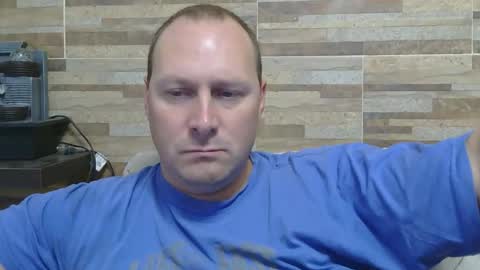 lustonfan online show from April 20, 2026, 12:35 am