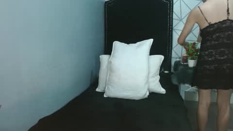 Snapshot of lustress_katalina69 chatting on June 1, 2026, 3:52 am lustress_katalina69 online show from June 1, 2026, 3:52 am