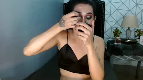 Snapshot of lustress_katalina69 chatting on June 7, 2026, 3:32 am lustress_katalina69 online show from June 7, 2026, 3:32 am