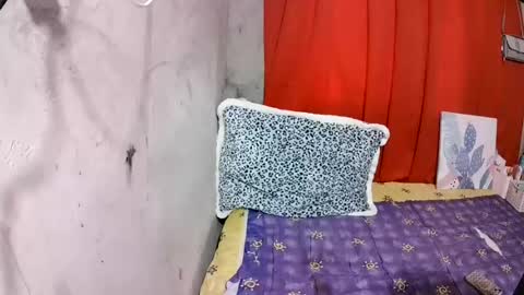 Flora Mae online show from June 27, 2026, 2:27 am