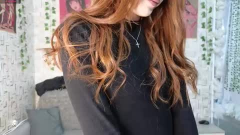 lusypickme online show from November 21, 2025, 6:01 am