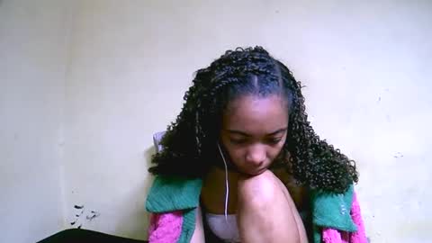 Snapshot of lutchia chatting on September 25, 2025, 9:57 am lutchia online show from September 25, 2025, 9:57 am