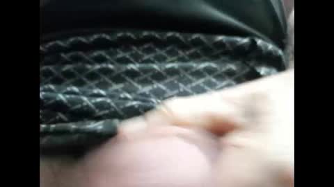 lutorres online show from September 14, 2025, 4:44 am