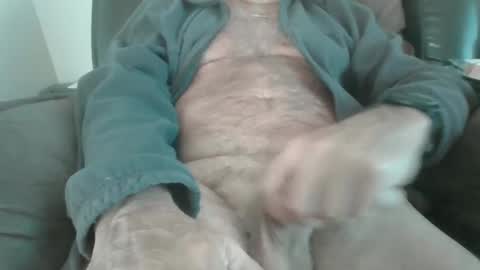 luv269er online show from February 18, 2025, 11:52 pm