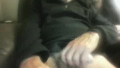 luv269er online show from January 8, 2026, 8:38 am