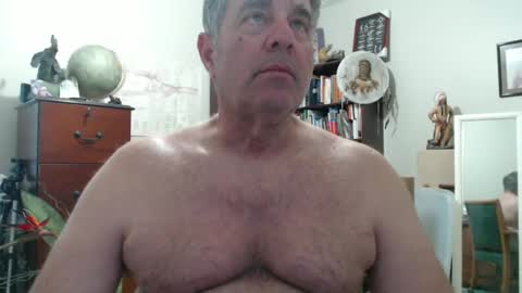 Snapshot of luv2bnakedallthetime chatting on February 11, 2025, 10:07 pm Tony online show from February 11, 2025, 10:07 pm