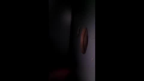 Snapshot of luv_2_rub chatting on January 9, 2026, 1:19 am luv_2_rub online show from January 9, 2026, 1:19 am