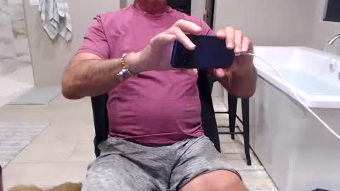 Snapshot of luv_missle chatting on April 26, 2026, 6:11 am luv_missle online show from April 26, 2026, 6:11 am