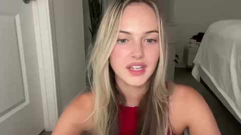 Aimee online show from October 11, 2025, 3:17 am